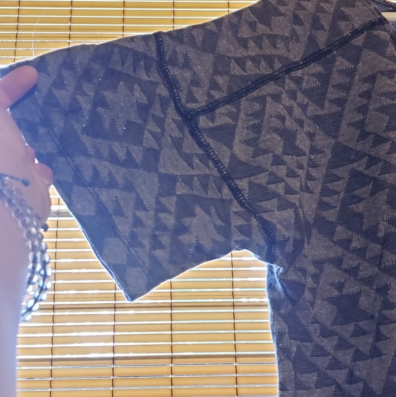 Old Navy Top - Picture 4 of 6